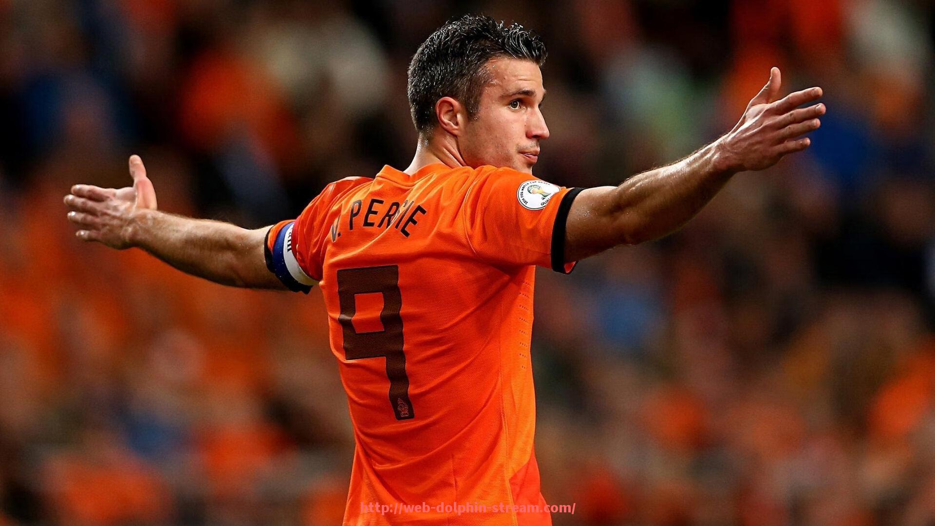 海豚直播-球迷之间的实时互动：世俱杯直播聊天室热度飙升